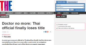 บทความ ?Doctor no more: Thai official finally loses title? จาก Times Higher Education