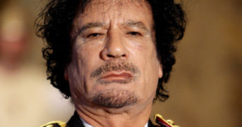Muammar Gaddafi ที่มาภาพ : http://nationalpostnews.files.wordpress.com