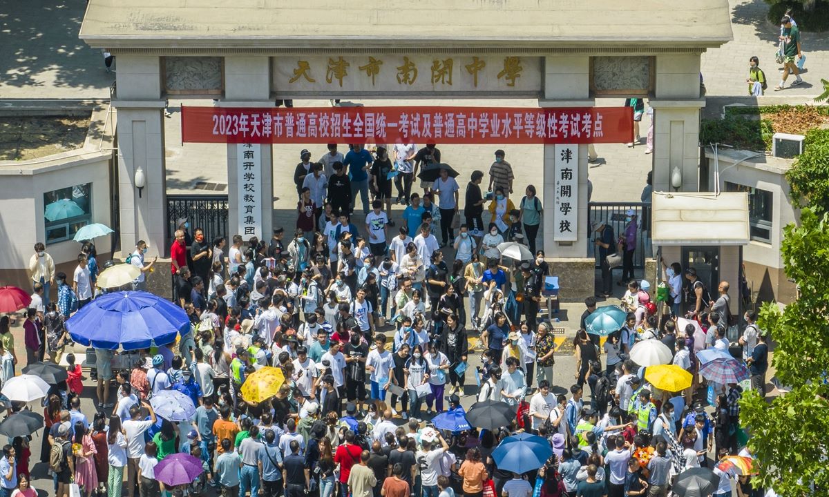 วิธีการสอบเข้ามหาวิทยาลัย Gaokao ของจีนและ SAT ของสหรัฐฯ ระบบไหนดีกว่า ...