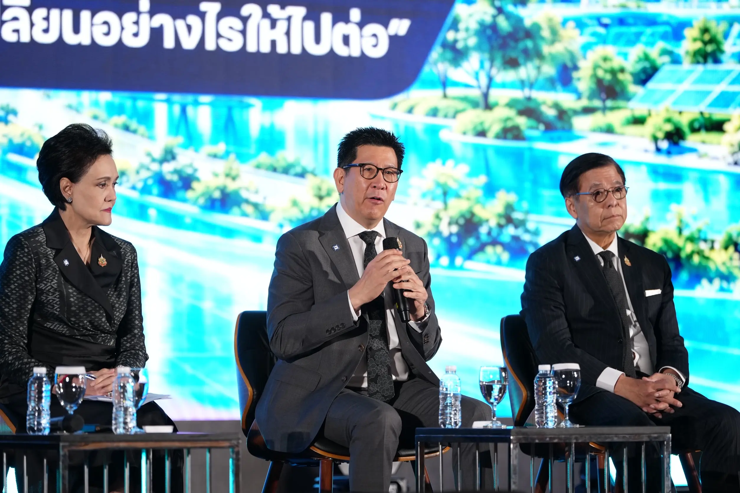 ThaiPublica_เอกนิติ เวทีสภาพัฒน์